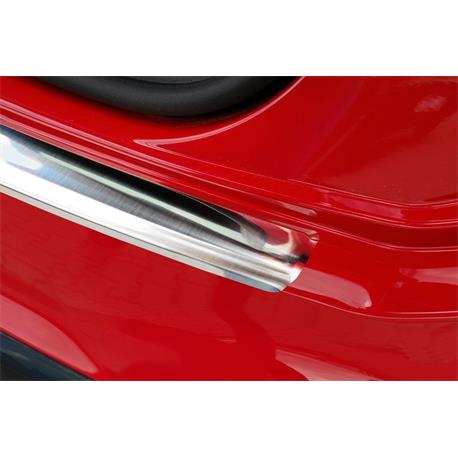 Für Audi Q2 passende | AZUGA Autozubehör Fußmatten, Kofferraumwannen